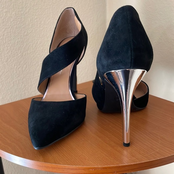 Jessica Simpson -Pintra 2 - Picture 1 of 2